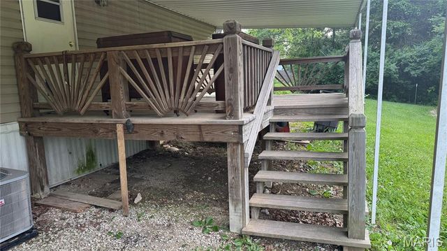 26175 N Carol Street, Warrenton, MO 63383