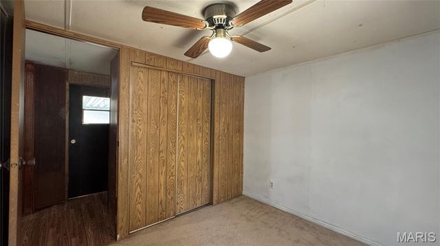 26175 N Carol Street, Warrenton, MO 63383