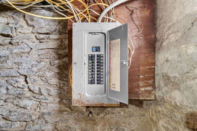 2321 10th Avenue, Watervliet, NY 12189