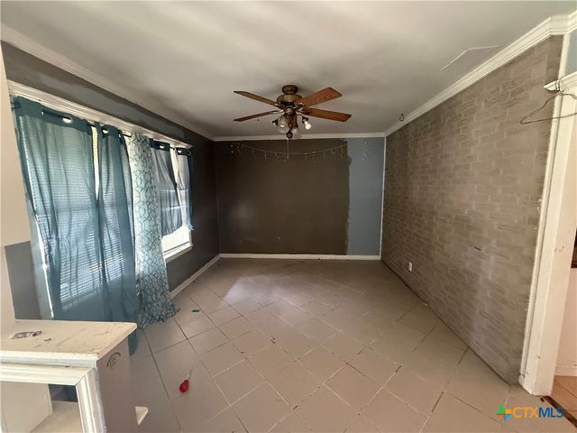 518 Lazy Lane, Port Lavaca, TX 77979