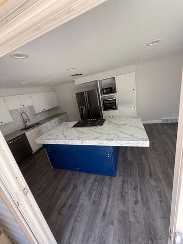 268 E 3100 N, North Ogden, UT 84414