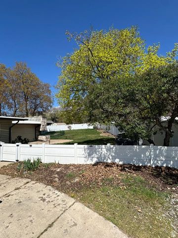 268 E 3100 N, North Ogden, UT 84414