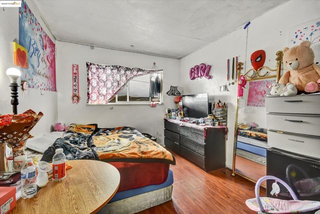 1035 76th Ave, Oakland, CA 94621