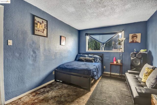 1035 76th Ave, Oakland, CA 94621