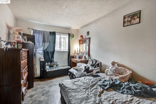 1035 76th Ave, Oakland, CA 94621