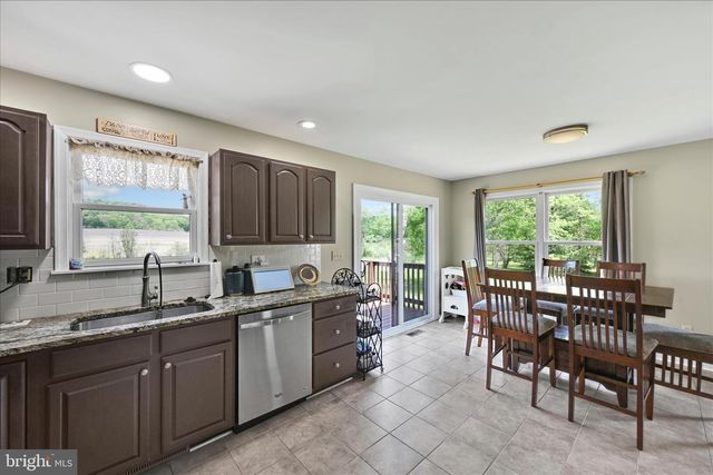 754 REAR W MARKET ST, Orwigsburg, PA 17961