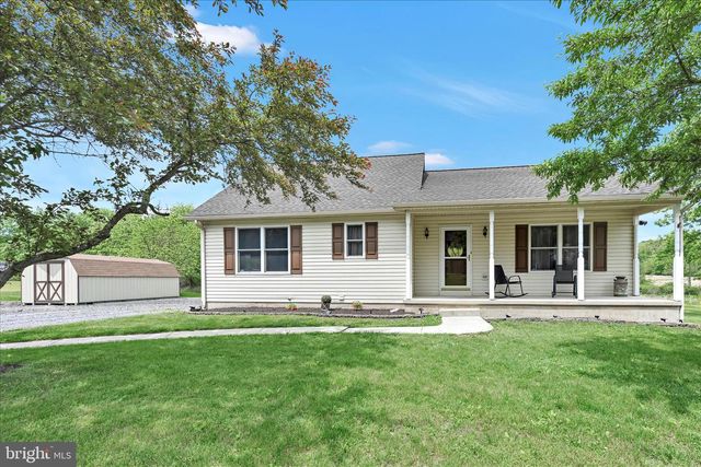 754 REAR W MARKET ST, Orwigsburg, PA 17961