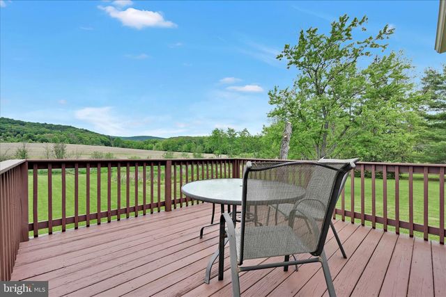 754 REAR W MARKET ST, Orwigsburg, PA 17961