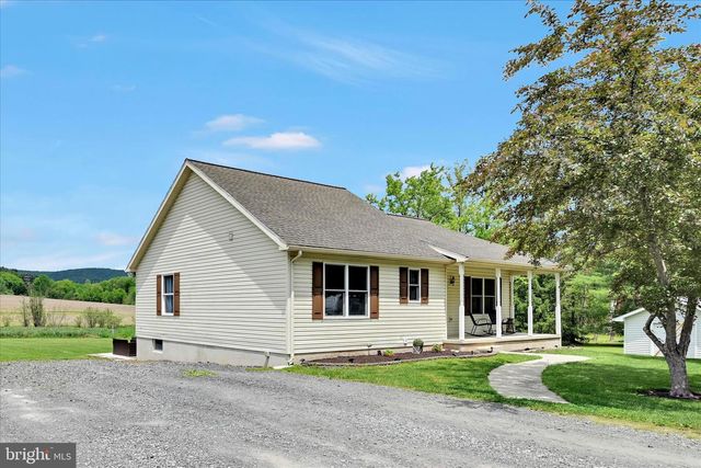 754 REAR W MARKET ST, Orwigsburg, PA 17961