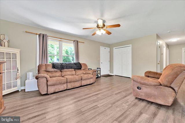 754 REAR W MARKET ST, Orwigsburg, PA 17961