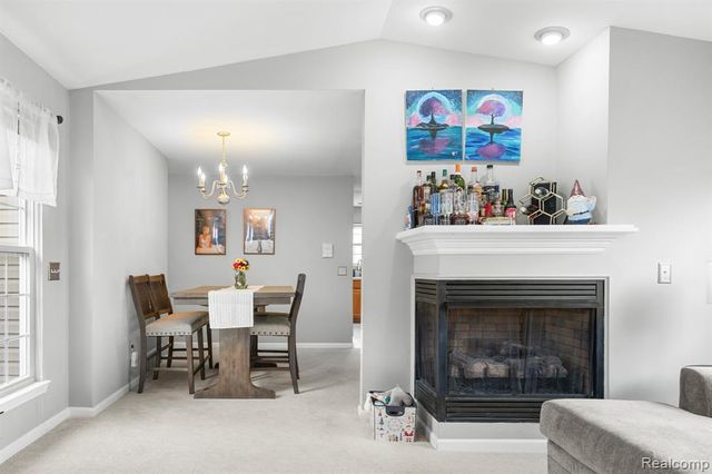 43492 Pendleton Circle 12, Sterling Heights, MI 48313