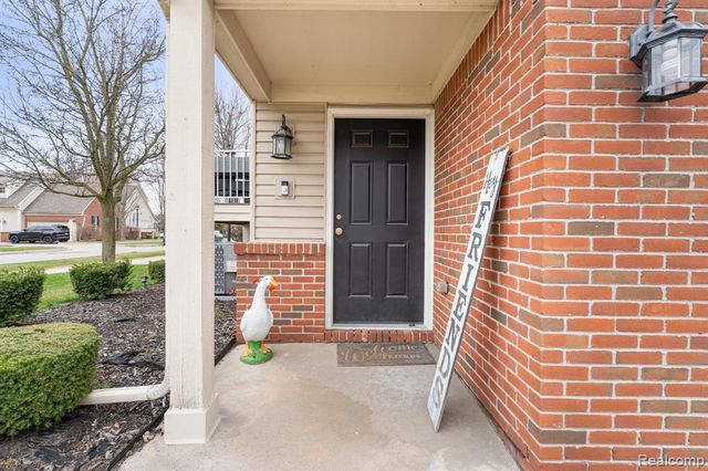 43492 Pendleton Circle 12, Sterling Heights, MI 48313
