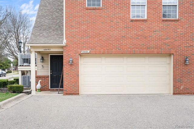 43492 Pendleton Circle 12, Sterling Heights, MI 48313