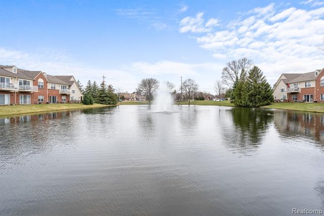 43492 Pendleton Circle 12, Sterling Heights, MI 48313