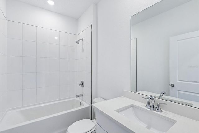 70 WANDERING CREEK WAY, Palm Coast, FL 32164