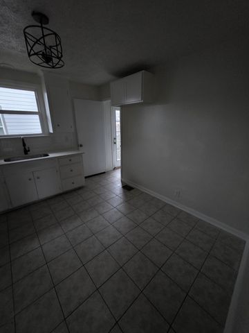 6201 California Ave, Nashville, TN 37209