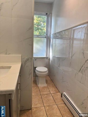 15 Brewster Avenue, Ridgefield Park, NJ 07660
