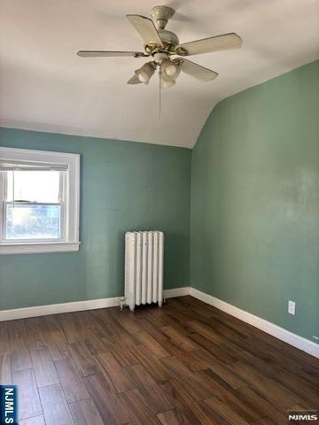 15 Brewster Avenue, Ridgefield Park, NJ 07660