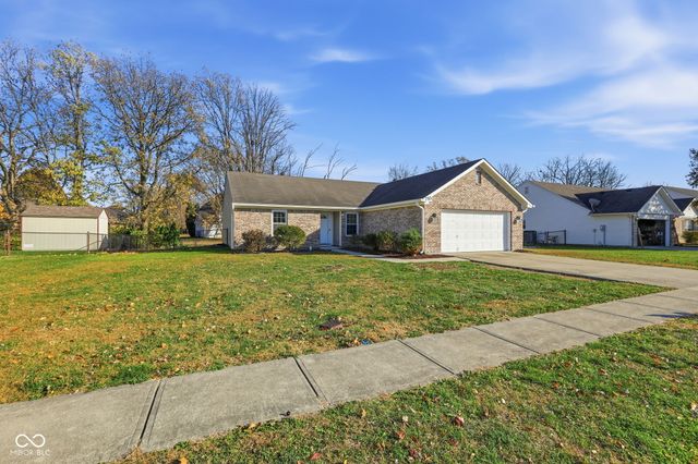 793 Port Drive, Avon, IN 46123