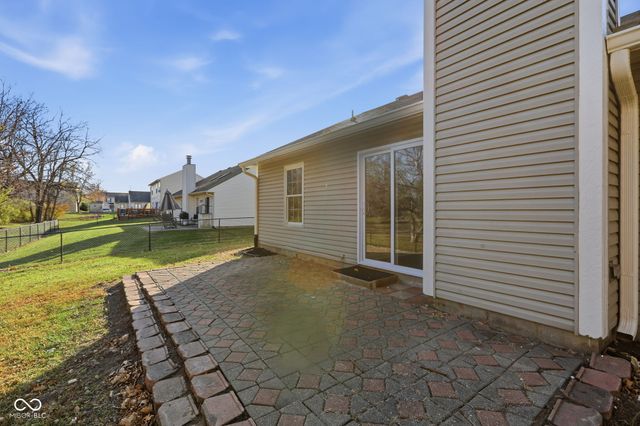 793 Port Drive, Avon, IN 46123