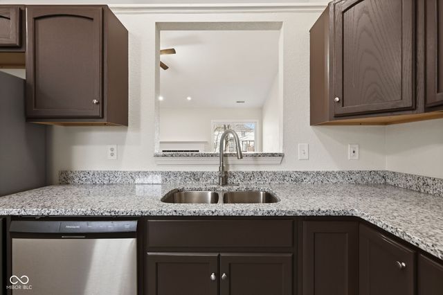 793 Port Drive, Avon, IN 46123