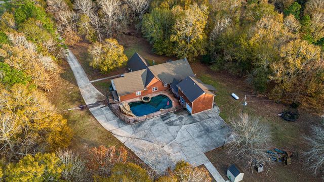 20205 Highway 146 N, Liberty, TX 77575