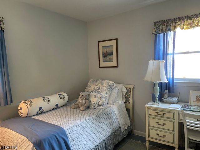 52 Otoole St, Westwood Boro, NJ 07675