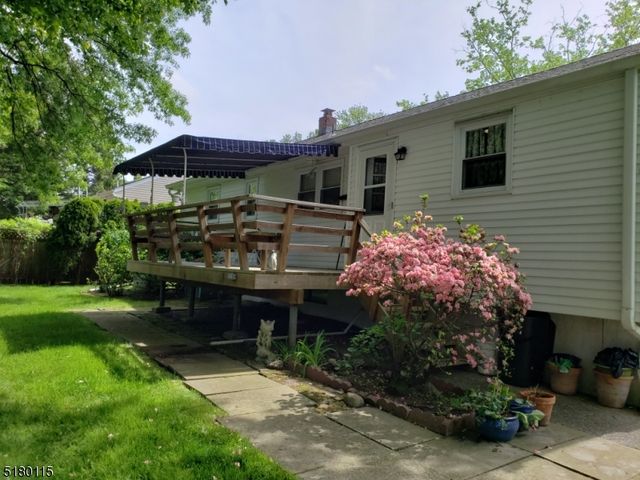 52 Otoole St, Westwood Boro, NJ 07675