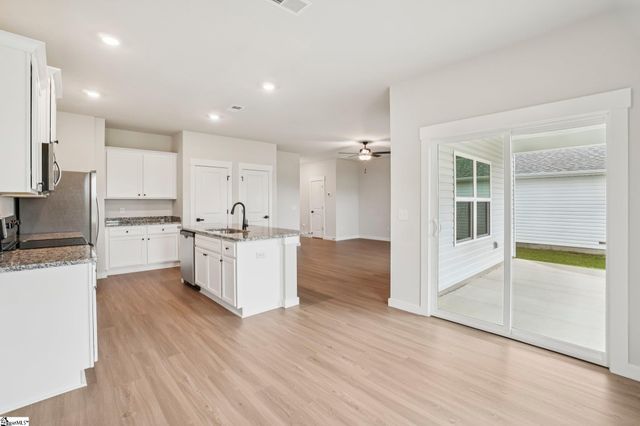 414 West Claywalk Road, Woodruff, SC 29388