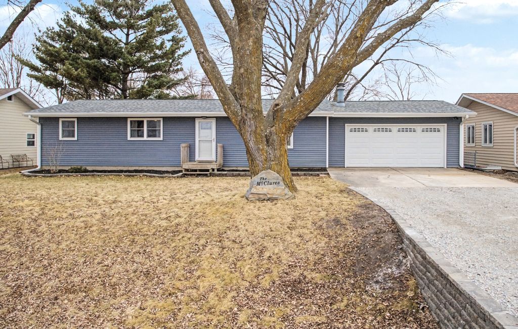 311 Gretten Street, Gilbert, IA 50105