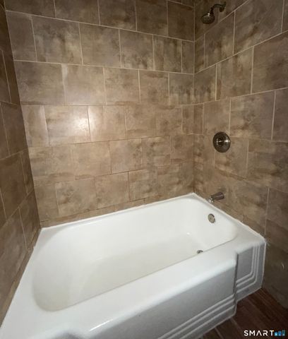 448 Tudor Street, Waterbury, CT 06704