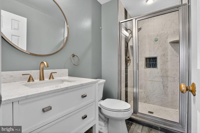 6739 ROCKLEDGE PL, Centreville, VA 20121