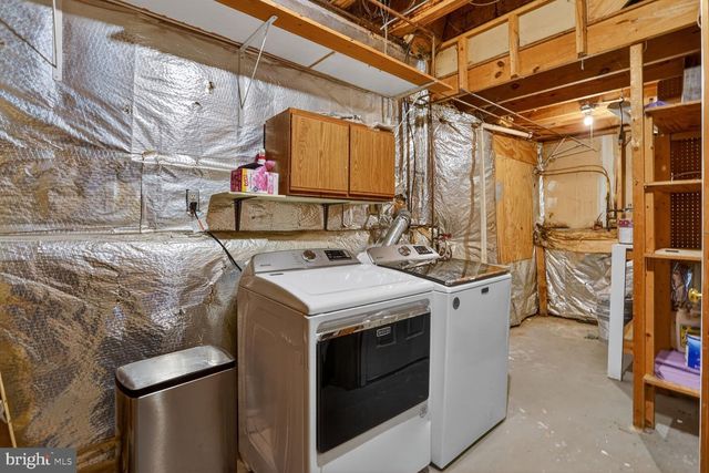 6739 ROCKLEDGE PL, Centreville, VA 20121