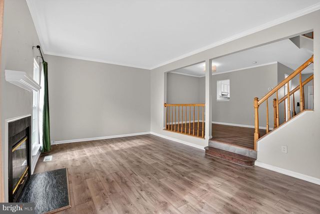 6739 ROCKLEDGE PL, Centreville, VA 20121