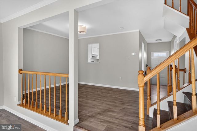 6739 ROCKLEDGE PL, Centreville, VA 20121