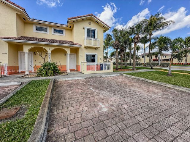 17866 NW 74th Ct, Hialeah, FL 33015