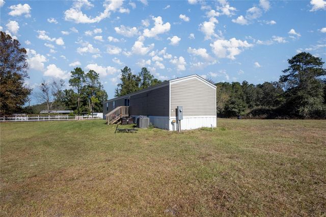 6170 SE 220TH AVENUE, Morriston, FL 32668