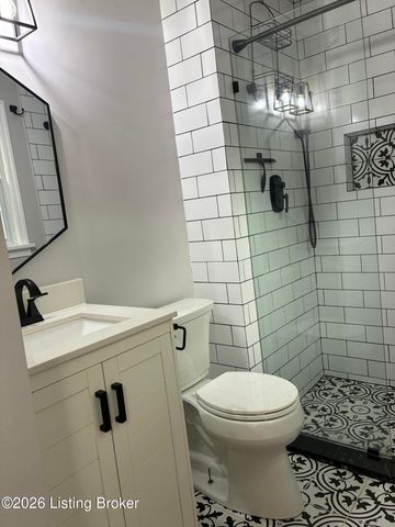 2904 Petty Jay Rd, Louisville, KY 40220