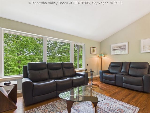 1612 Ridgeview Road, Charleston, WV 25314
