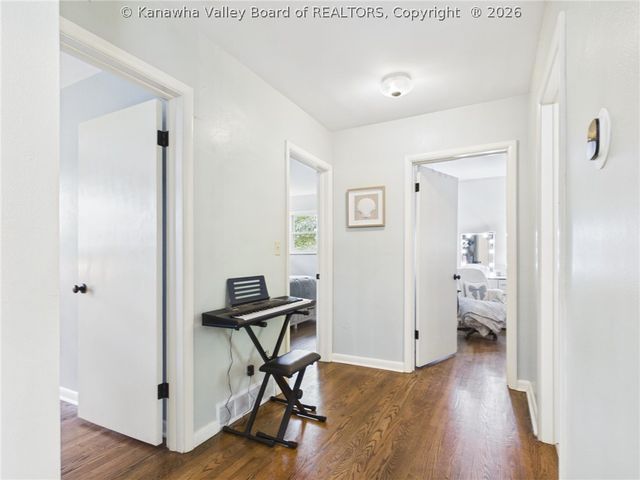 1612 Ridgeview Road, Charleston, WV 25314