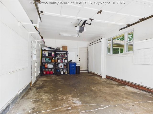 1612 Ridgeview Road, Charleston, WV 25314