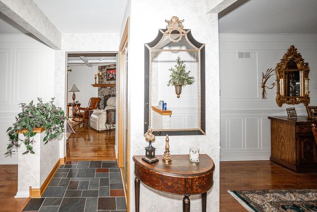 7525 Halesia Court, Orland Park, IL 60462