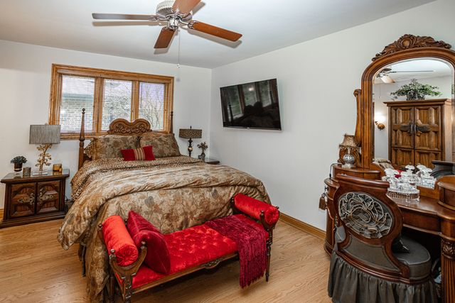 7525 Halesia Court, Orland Park, IL 60462