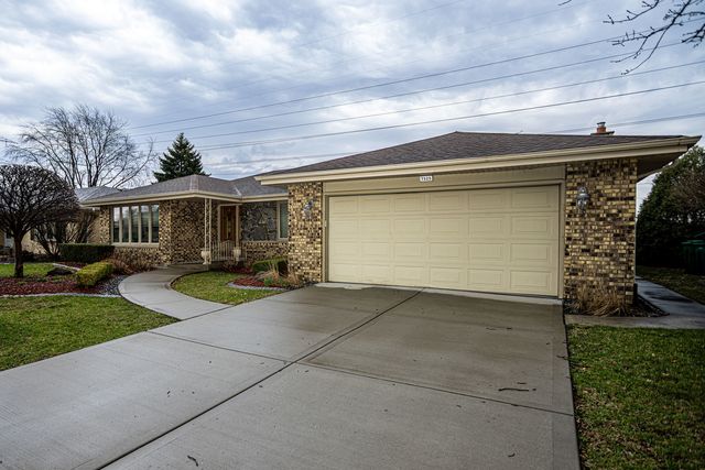 7525 Halesia Court, Orland Park, IL 60462