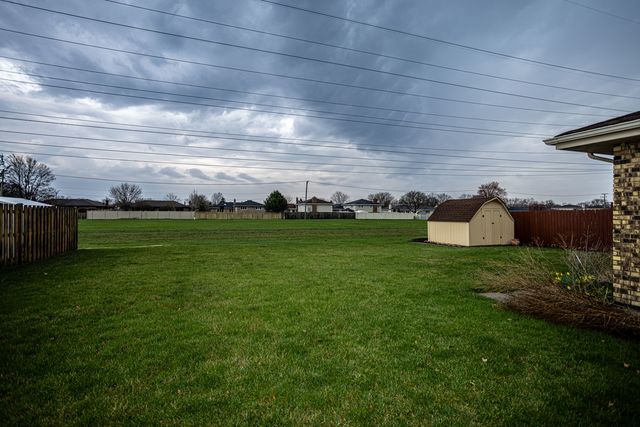 7525 Halesia Court, Orland Park, IL 60462