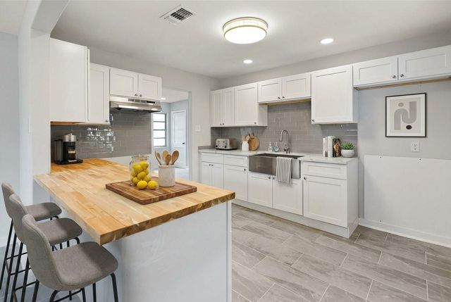 1722 Caspersen Drive, Jacinto City, TX 77029