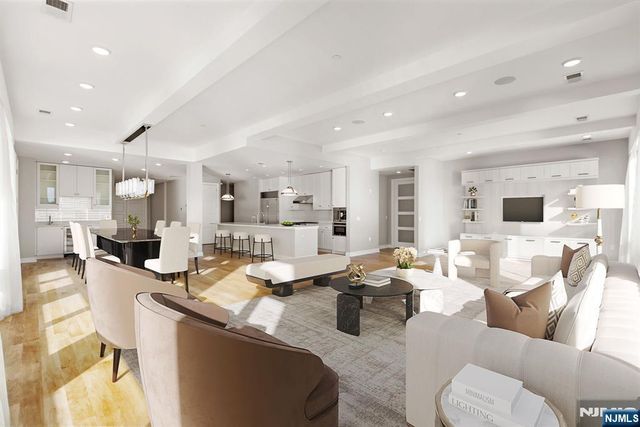 9 Somerset Lane 222, Edgewater, NJ 07020