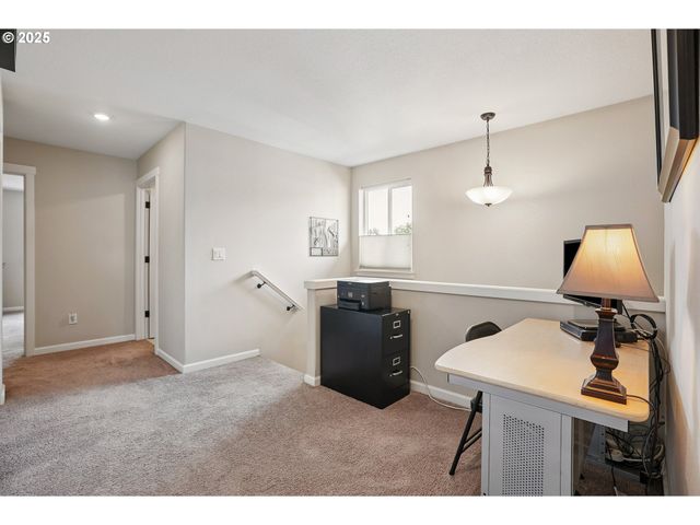 2813 Se BAKER Ave, Gresham, OR 97080