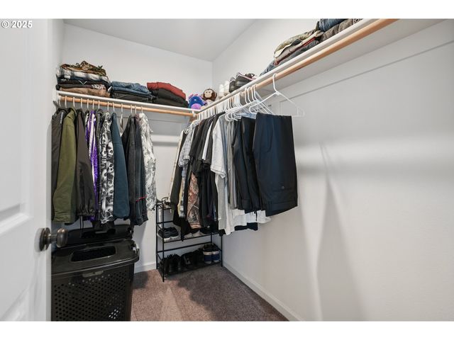 2813 Se BAKER Ave, Gresham, OR 97080