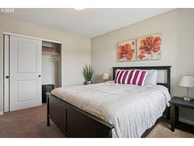 2813 Se BAKER Ave, Gresham, OR 97080